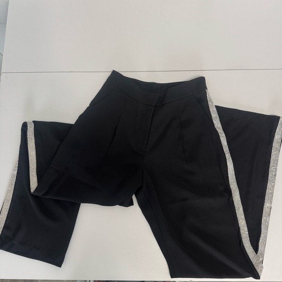 NWT Forever 21 black and rhinestone 2 piece cami and pants size S - Picture 16 of 16